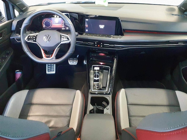 Volkswagen Golf 2.0 TSI Sound