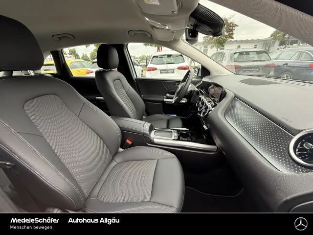 Mercedes-Benz B 200 Progressive