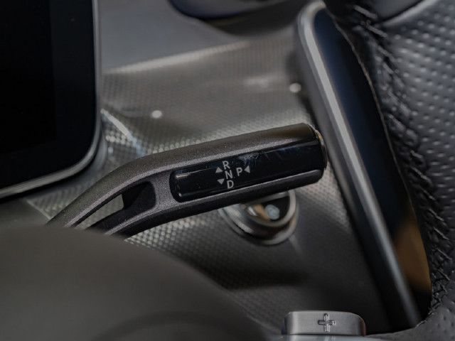 Mercedes-Benz C 200 AMG Line Sedan