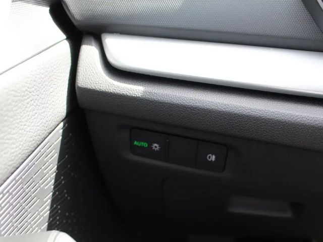 Skoda Octavia Essence TSI