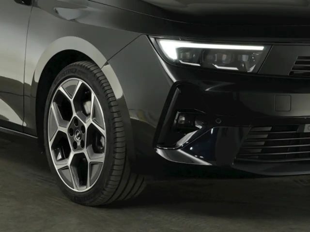Opel Astra Sports Tourer Ultimate