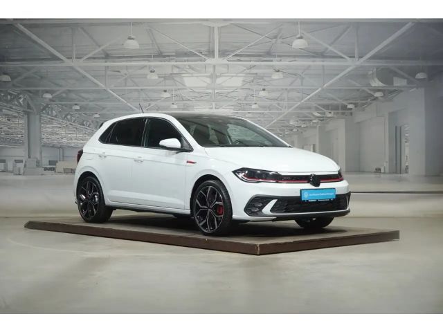 Volkswagen Polo 2.0 TSI DSG GTI