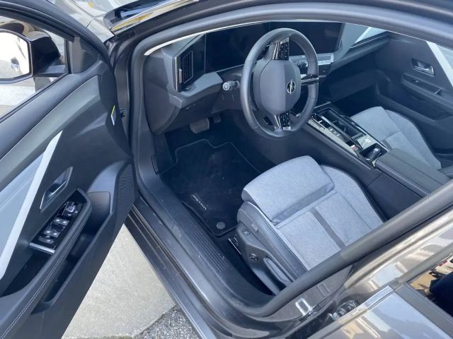 Opel Astra Elegance Sports Tourer