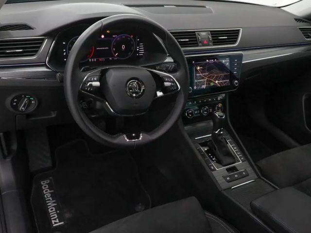 Skoda Superb 2.0 TDI Combi