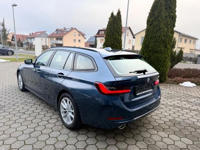 BMW 318 318i Touring