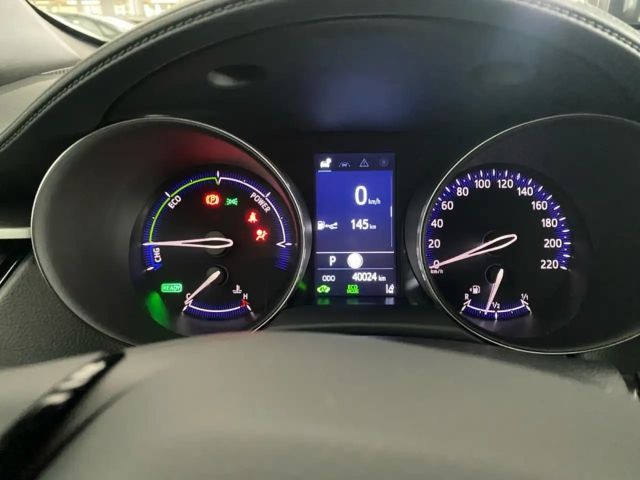 Toyota C-HR Hybride Team D