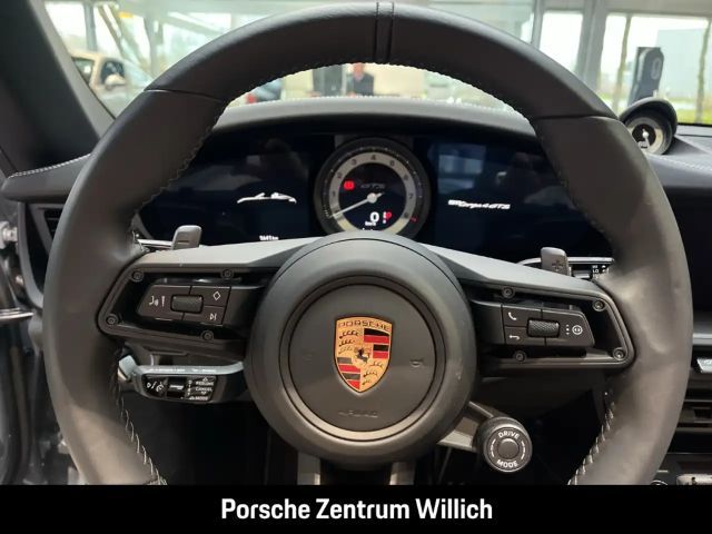 Porsche 992 4 Coupé GTS Targa