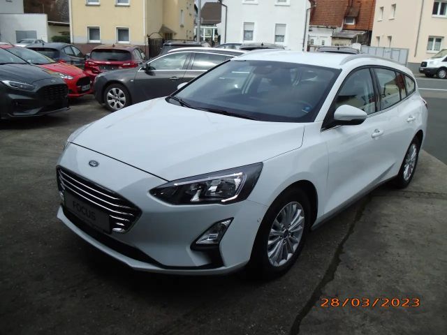 Ford Focus Titanium Wagon