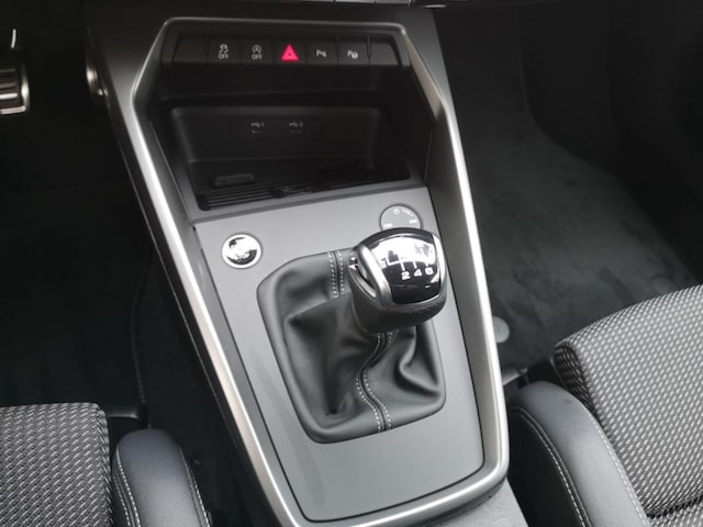 Audi A3 35 TFSI S-Line Sportback