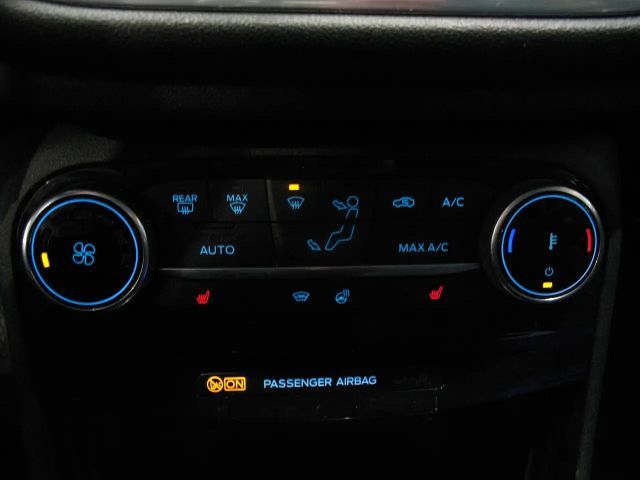 Ford Puma EcoBoost Titanium