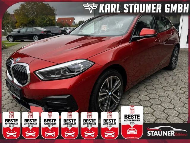 BMW 118 118i Sedan Sport Line