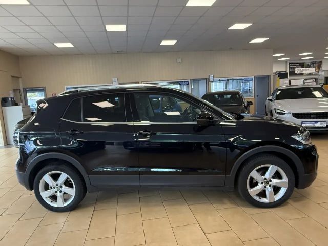 Volkswagen T-Cross Style