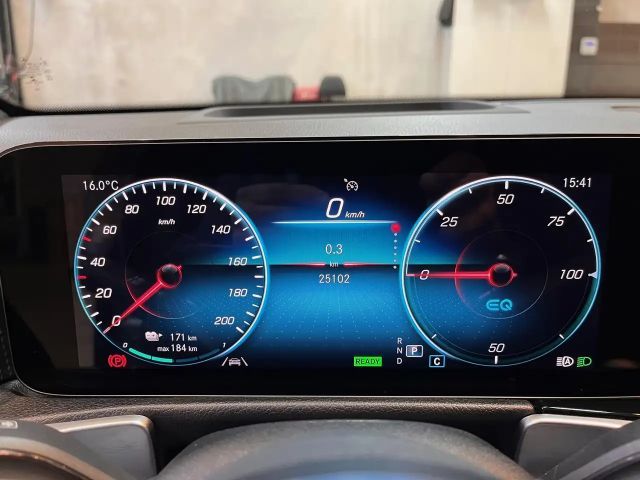 Mercedes-Benz EQB 300 4MATIC AMG Line