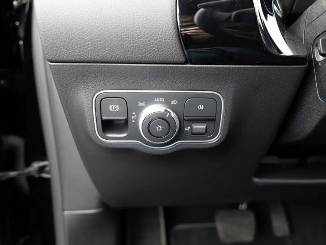 Mercedes-Benz B 200 Progressive