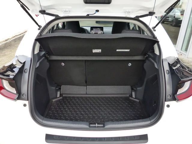 Toyota Yaris Comfort Hatchback