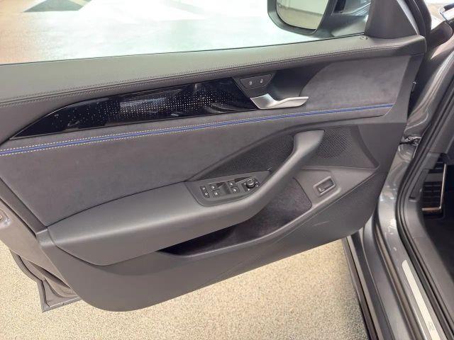 Volkswagen Passat 2.0 TDI DSG R-Line Variant