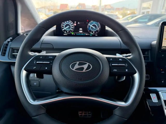 Hyundai Staria Prestige Hybrid 2WD Vollausstattung