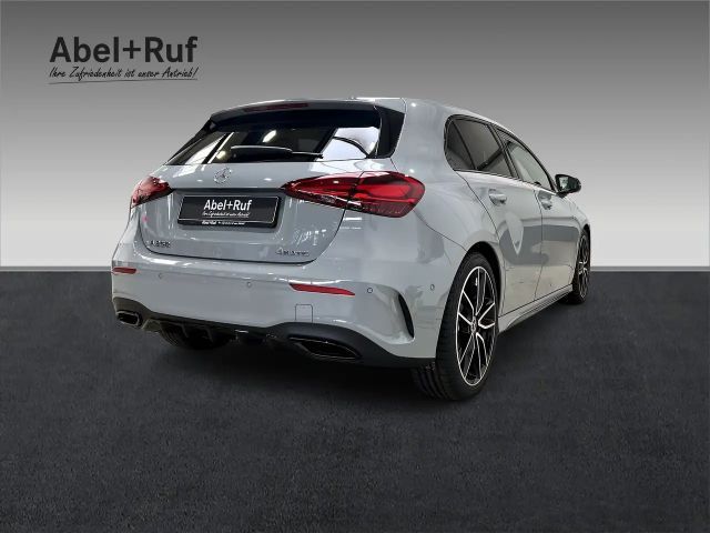 Mercedes-Benz A 250 4MATIC AMG Line
