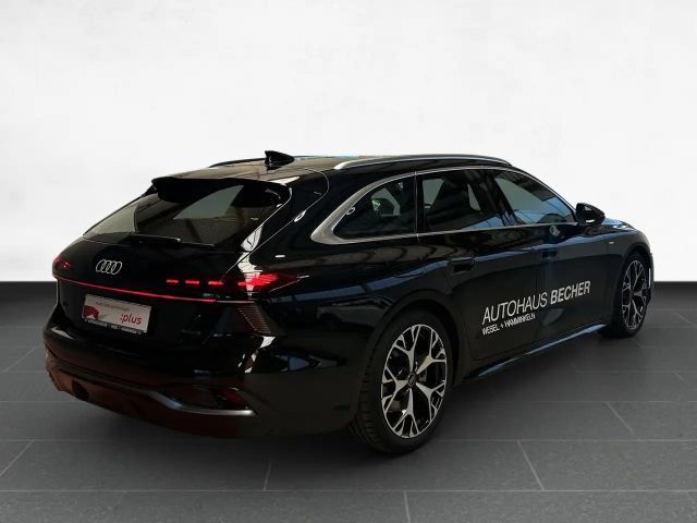 Audi A6 Avant Quattro S-Tronic