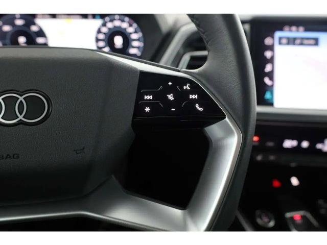Audi Q4 e-tron 45 AHK/19''/W-Pumpe
