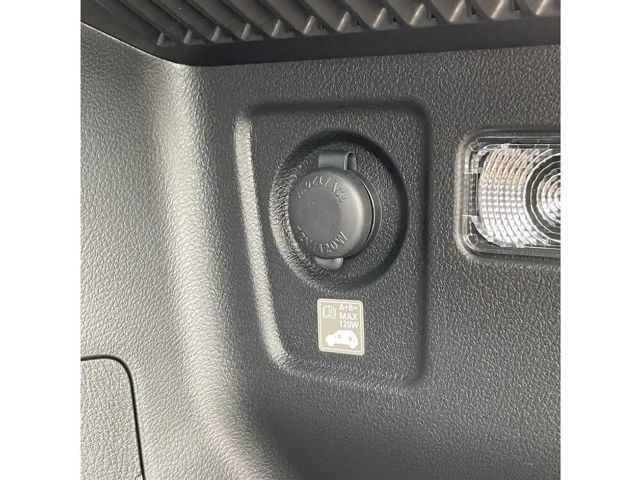 Suzuki S-Cross Flash Hybrid