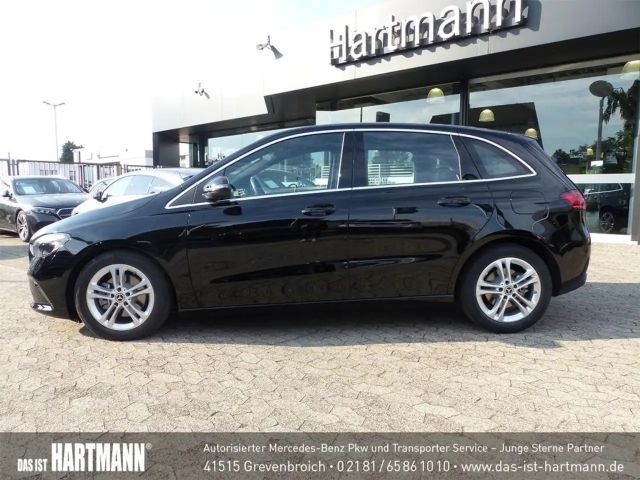 Mercedes-Benz B 200 Progressive Sedan