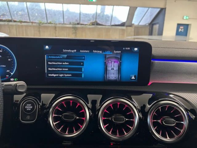 Mercedes-Benz CLA 180 AMG Line Coupé