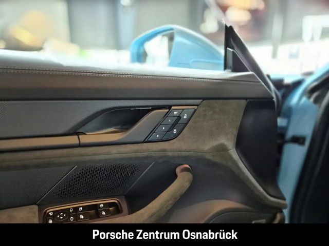 Porsche Taycan GTS Sport Turismo