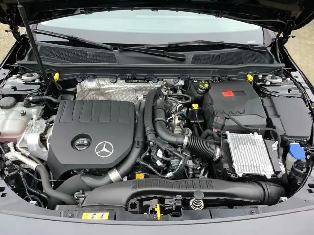 Mercedes-Benz CLA 180 Shooting Brake