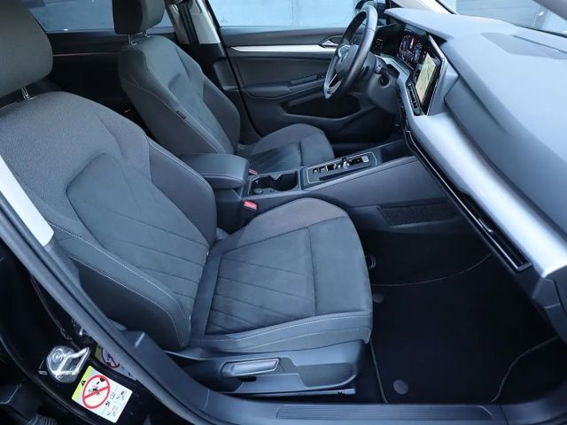 Volkswagen Golf DSG Life Variant