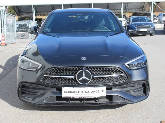 Mercedes-Benz C 200 4MATIC Sedan