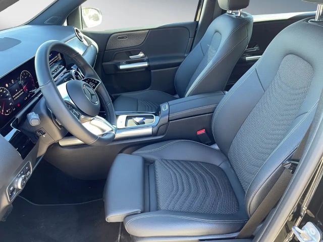 Mercedes-Benz B 180 Progressive