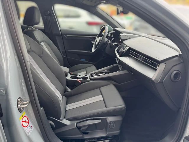 Audi A3 30 TFSI Sedan