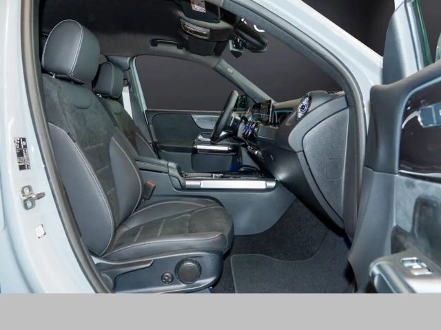 Mercedes-Benz GLB 200 360 AHK AUT DynLicht Fernlichtass. Kam.