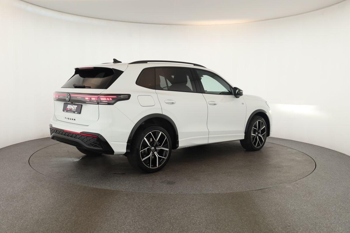 Volkswagen Tiguan 2.0 TSI DSG IQ.Drive R-Line