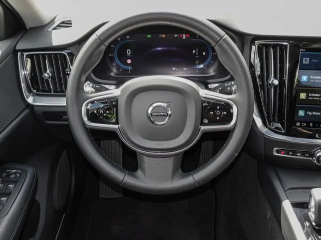 Volvo V60 Cross Country AWD Plus