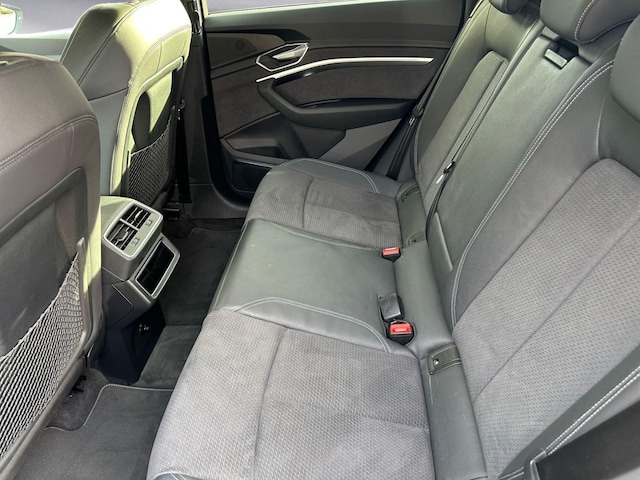 Audi e-tron 55 Quattro S-Line