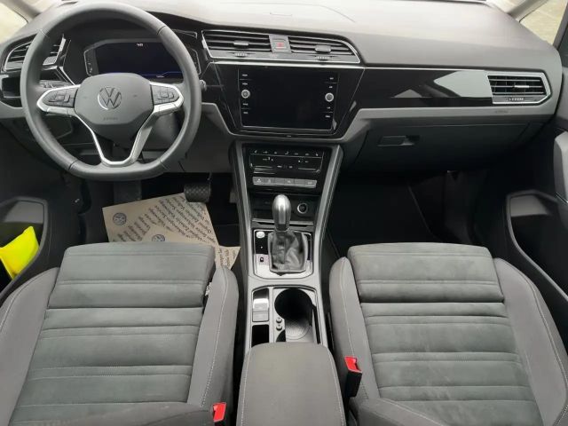 Volkswagen Touran DSG Highline
