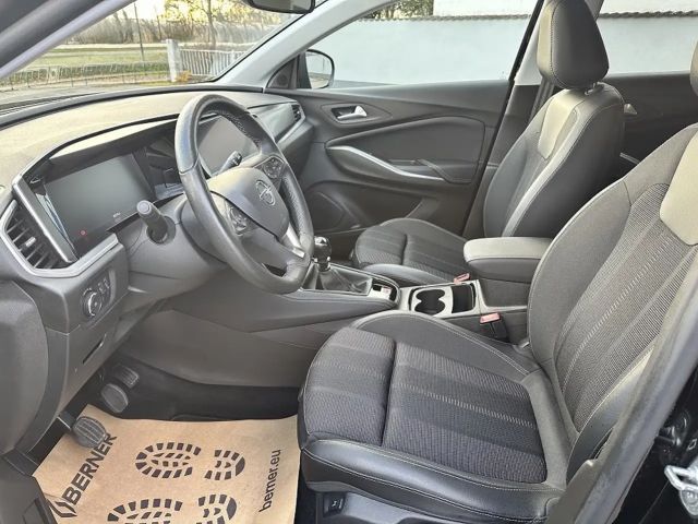Opel Grandland X 1,2 Design&Tech