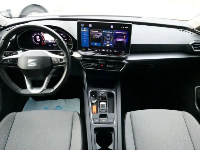 Seat Leon 2.0 TDI DSG Sportstourer Style