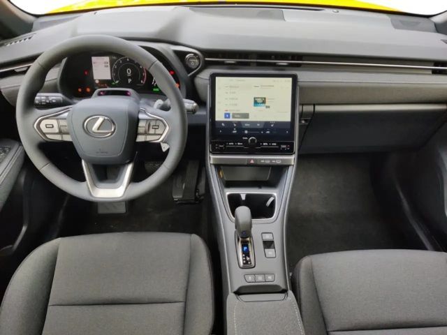 Lexus LBX FWD *LED*CAM*CarPlay*SHZ*PDC*Spurhalteass*