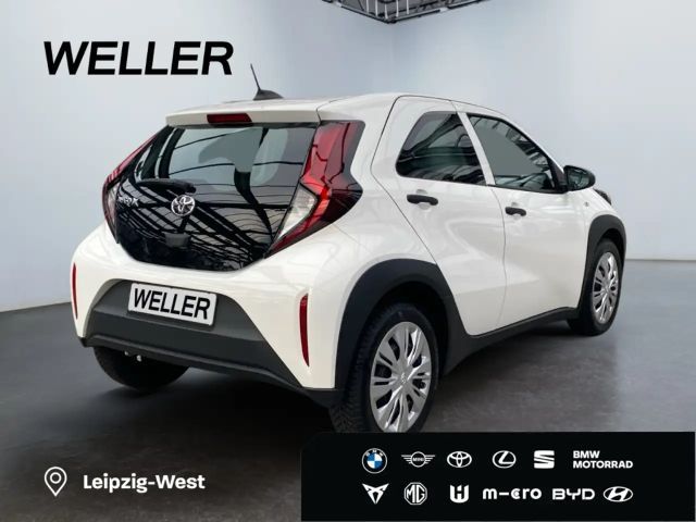 Toyota Aygo X Hatchback Play X-play