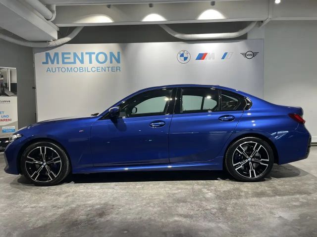 BMW 320 320d M-Sport Sedan xDrive