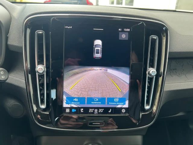 Volvo XC40 AWD Plus Recharge Twin Engine