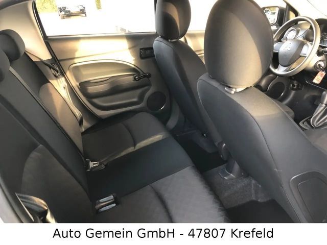 Mitsubishi Space Star Star