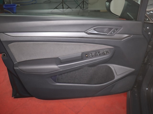 Volkswagen Golf 2.0 TSI Sport