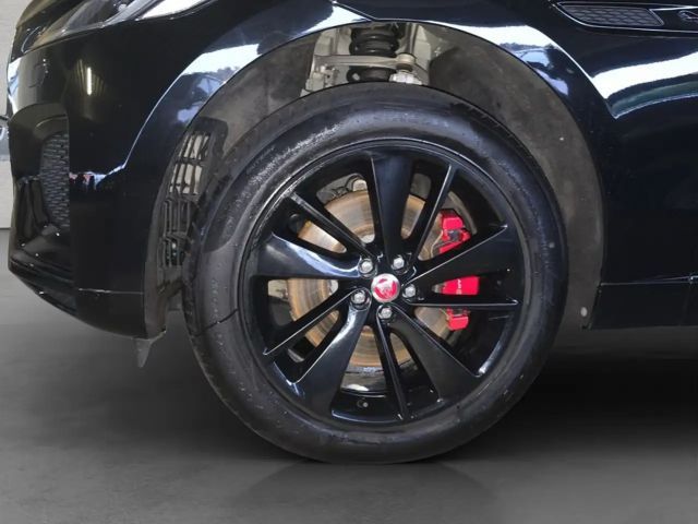 Jaguar F-Pace AWD D300 S