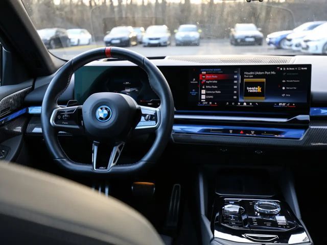 BMW i5 M60 Touring xDrive
