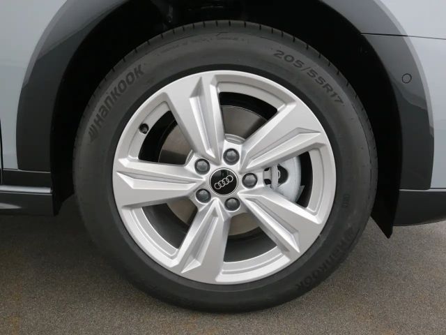 Audi A3 40 TFSI Quattro S-Tronic Sedan