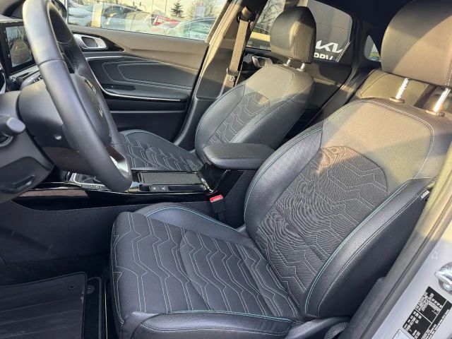 Kia Ceed Ceed 1.5T 140 PS Nightline Edition  Navi Kamera